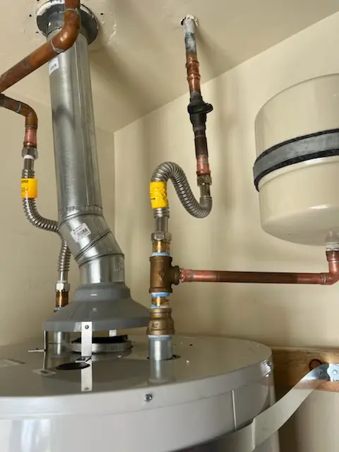 Water heater installation and plumbing repair in Ashton Glen